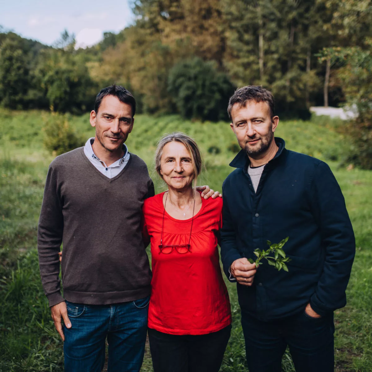 Team BioBalkan: Christopher Opancar und Hans-Jörg Hummer mit Slobodanka Pavlović