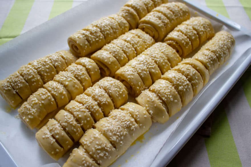 Die Ajvar-Kipferl vor dem Backen